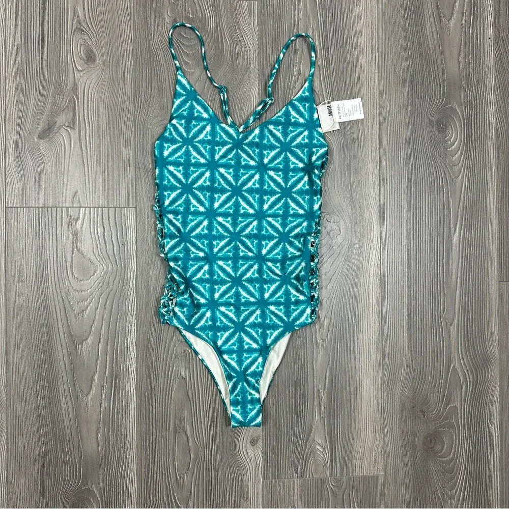 Amuse‎ Society Turquoise Tie Dye Alyssa One Piece Swimsuit XS Knotted Side NWT